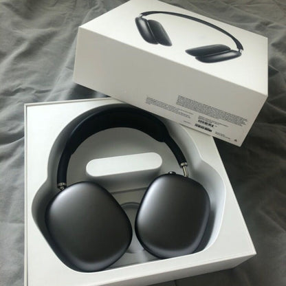AirPods Max – Wireless Noise Cancelling Headphones with USB-C Audio, Spatial Sound, 40H Battery Life, Fast Fuel Charging, Compatible with iOS & Android | Premium Design | 1-Year Warranty, 14-Day Easy Returns